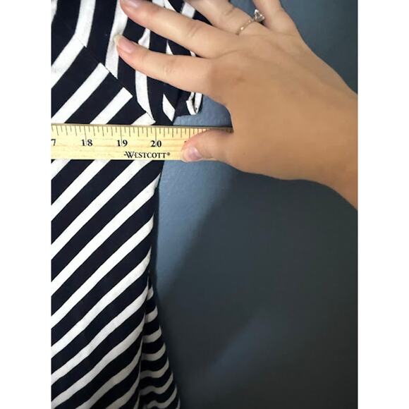 Jones New York T-Shirt Women's Size 1X Striped Basic Staple Capsule Wardrobe - Picture 4 of 7